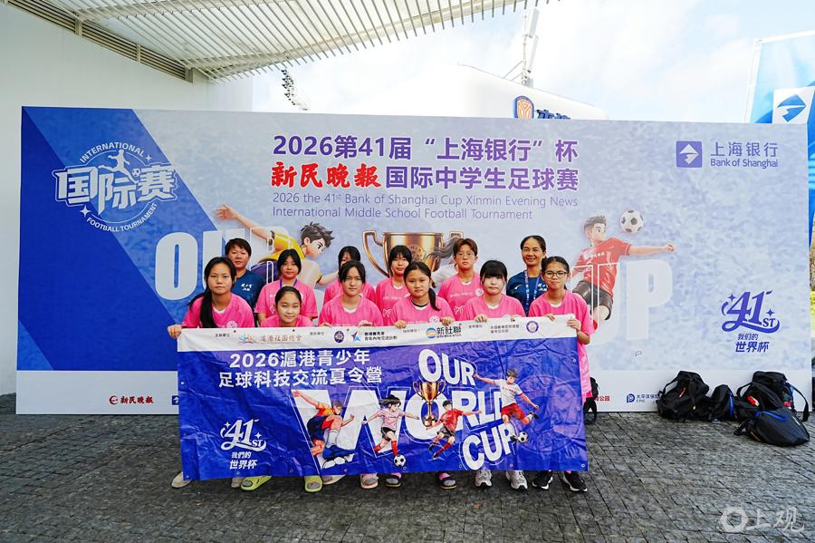 巴特勒斥责前女友躺平不工作！现在又同居，颜值高，每月支付6万